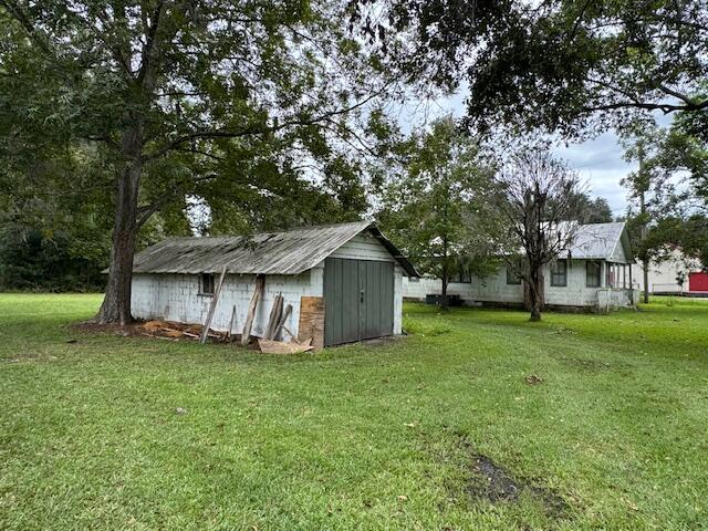 Ravenel, South Carolina, 29470, United States, 3 Bedrooms Bedrooms, ,1 BathroomBathrooms,Residential,For Sale,1984215
