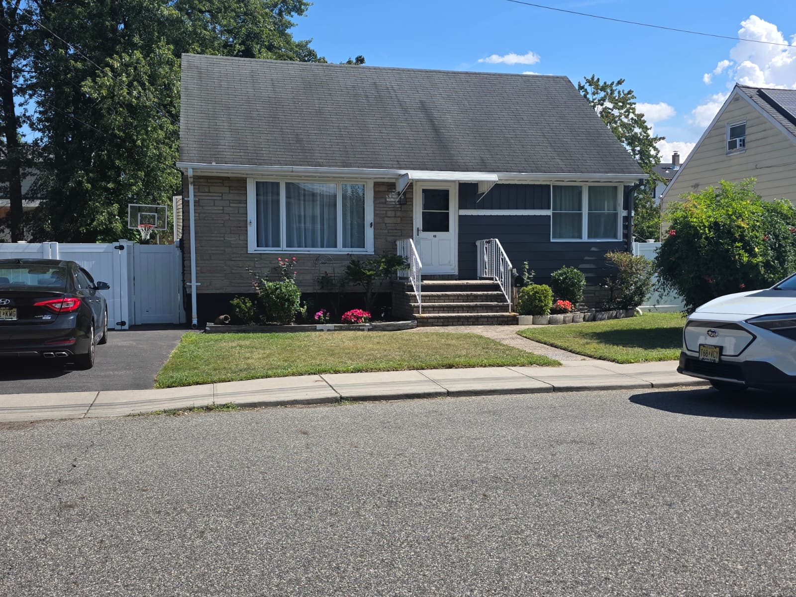 Little Ferry, New Jersey, 07643, United States, 4 Bedrooms Bedrooms, ,2 BathroomsBathrooms,Residential,For Sale,1978073