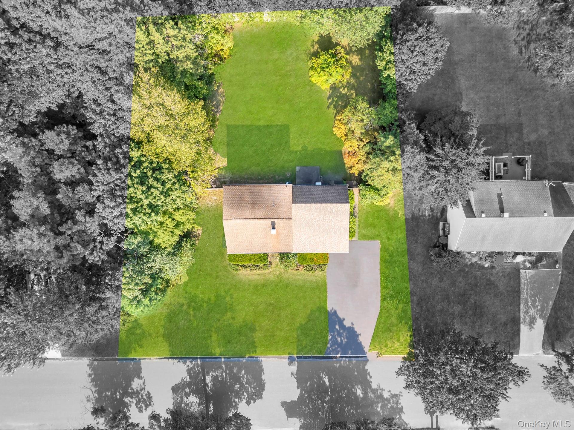 Medford, New York, 11763, United States, 5 Bedrooms Bedrooms, ,2 BathroomsBathrooms,Residential,For Sale,1926312