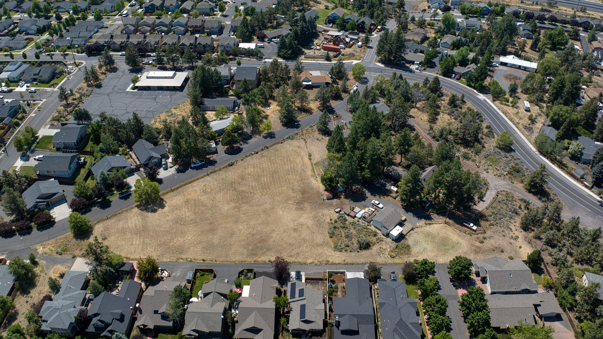 Bend, Oregon, 97701, United States, ,Land,For Sale,1900955