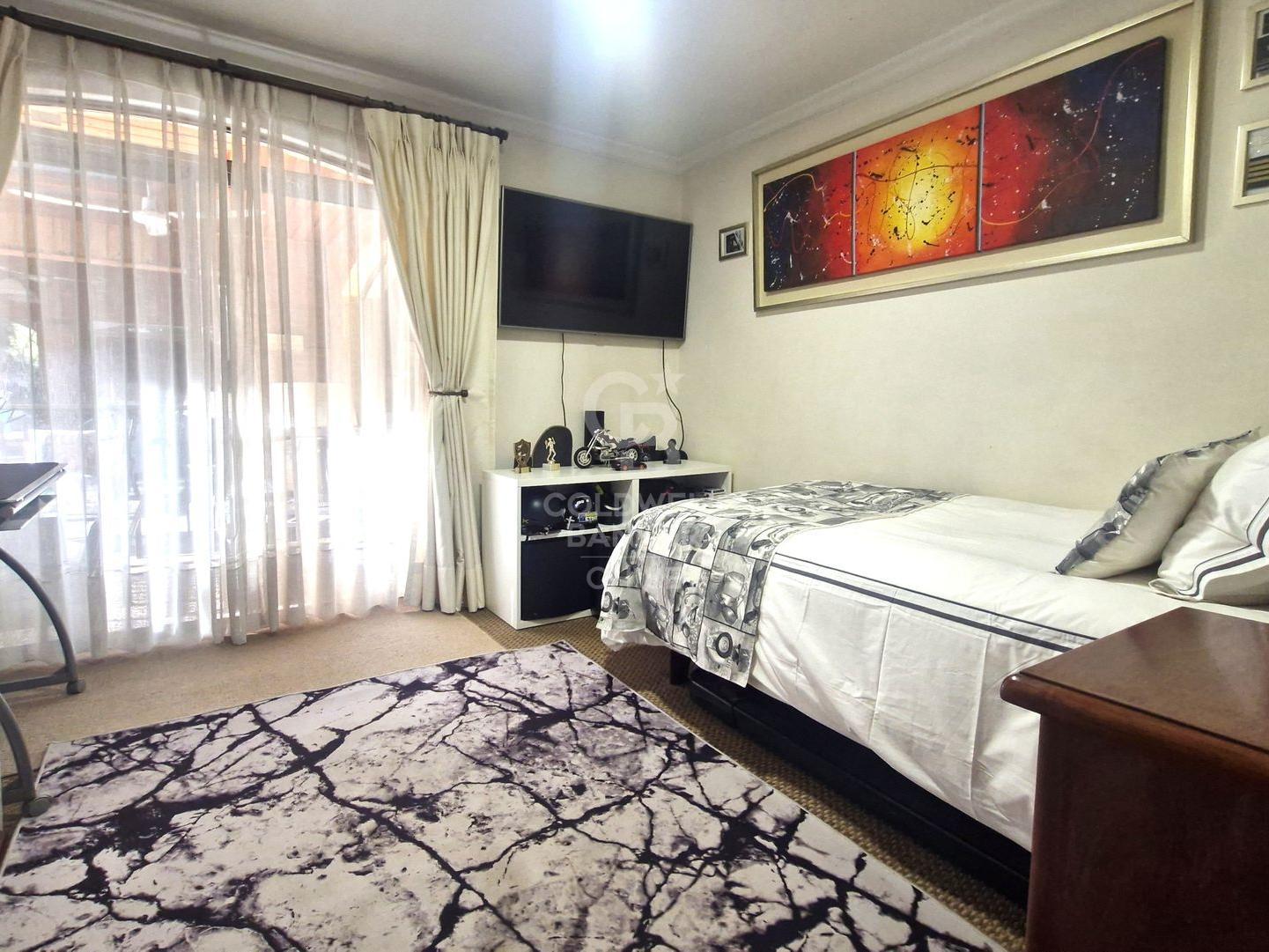 Colina, Chile, 4 Bedrooms Bedrooms, ,5 BathroomsBathrooms,Residential,For Sale,1867768