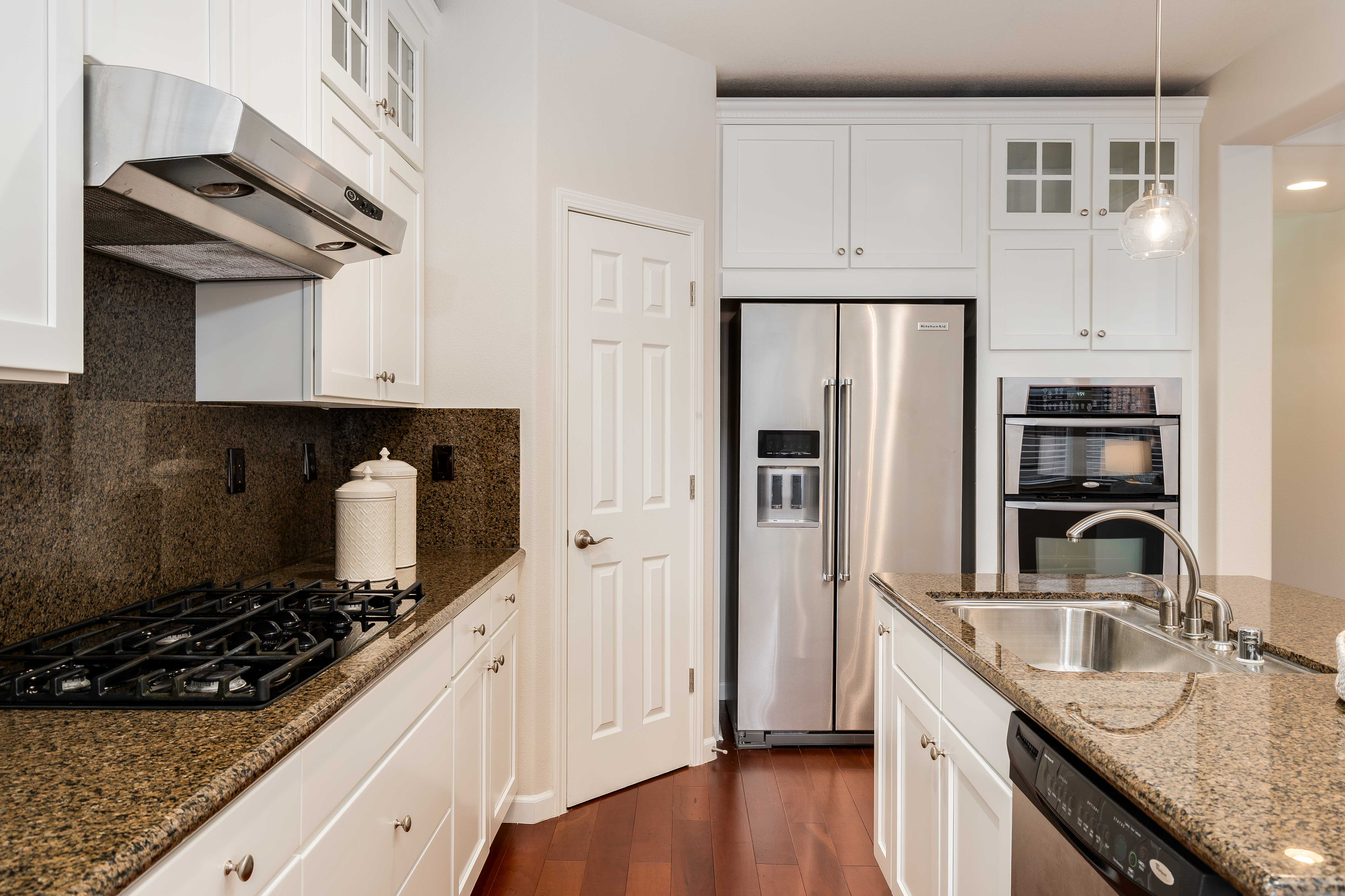  Monterosso Elegance on a Premier Corner Lot - 物件實景