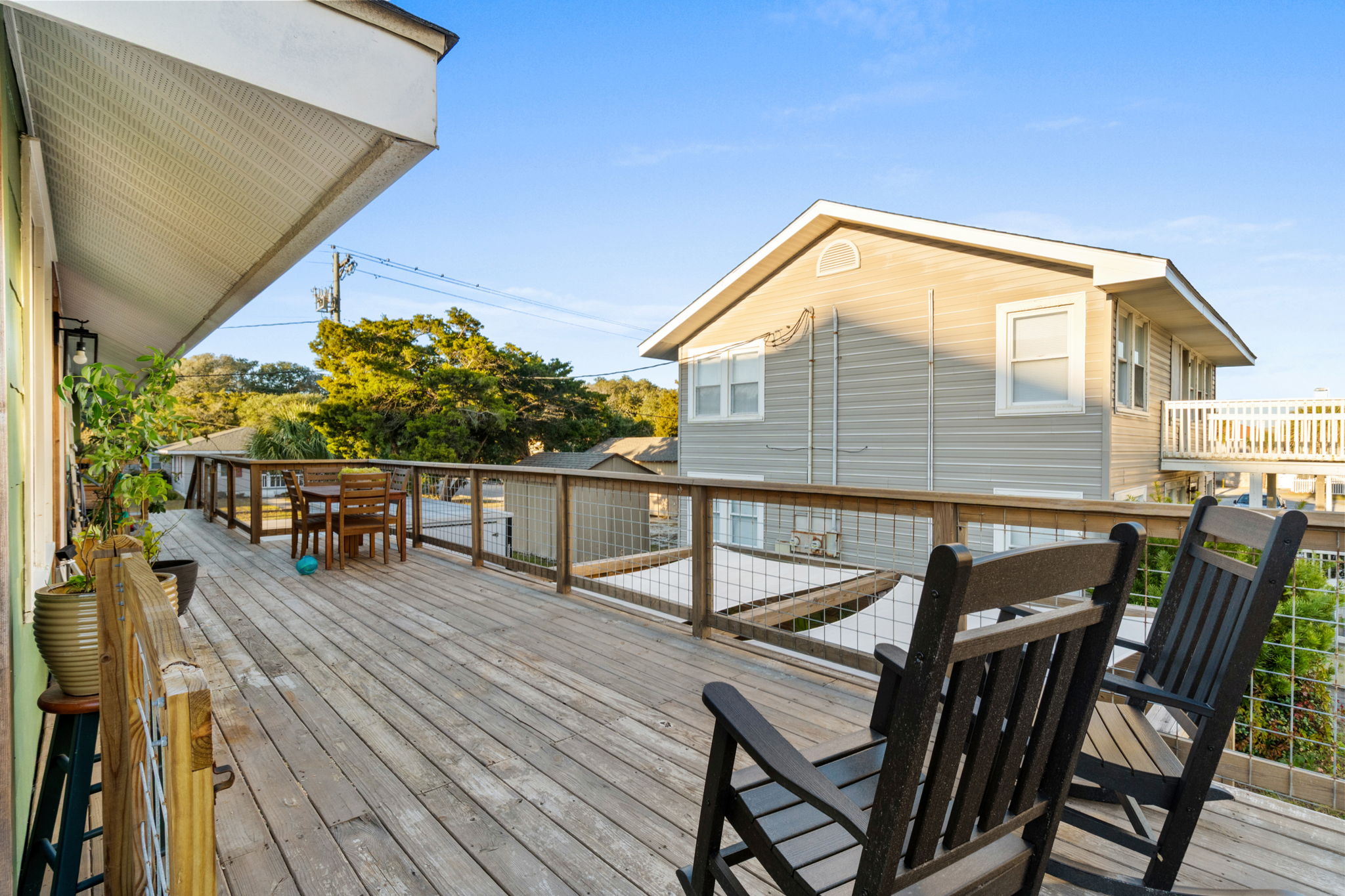 North Myrtle Beach, South Carolina, 29582, United States, 6 Bedrooms Bedrooms, ,3 BathroomsBathrooms,Residential,For Sale,1994221