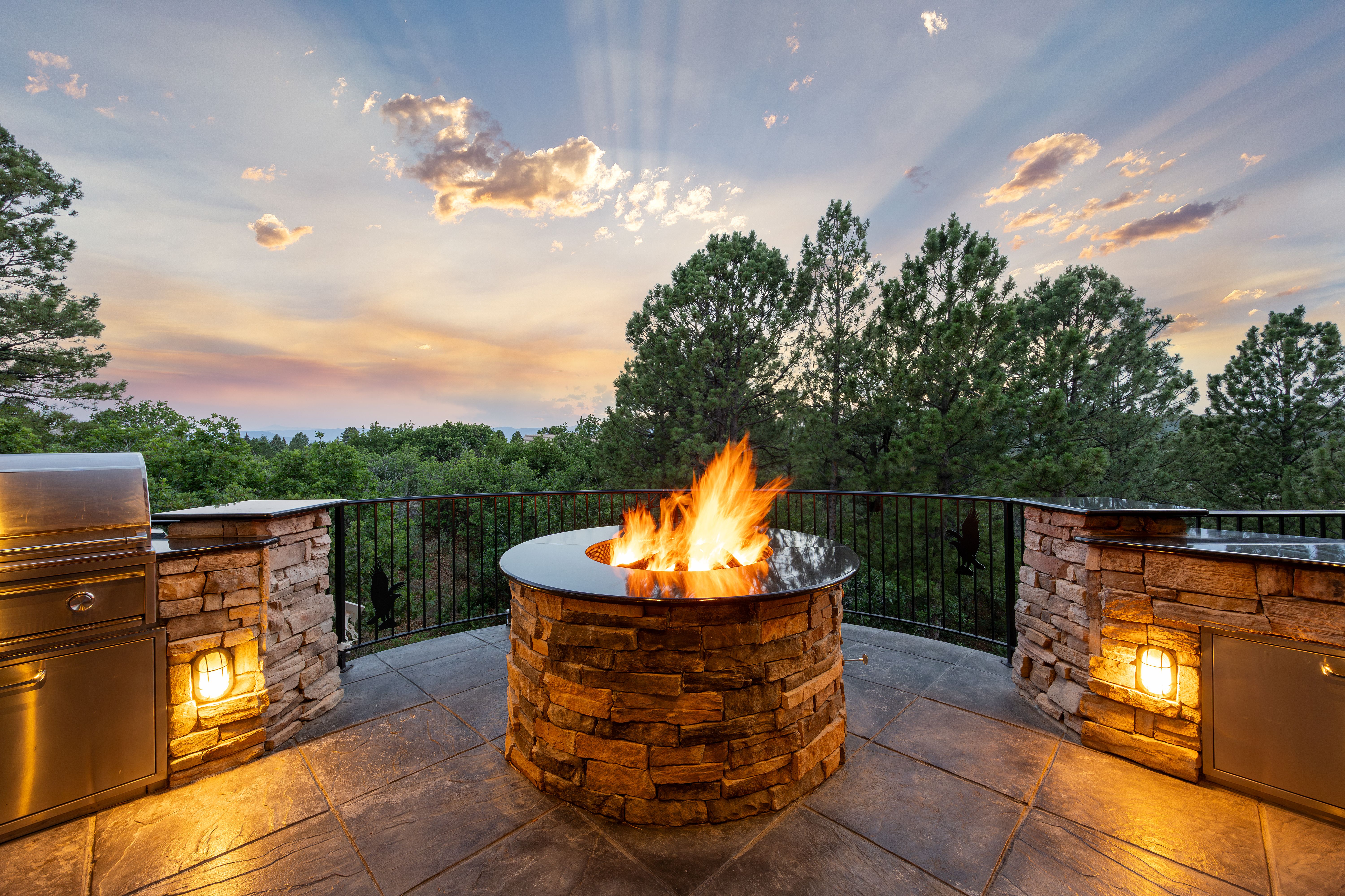  Tucked away on a quiet cul-de-sac in coveted Castle Pines Village - 物件實景