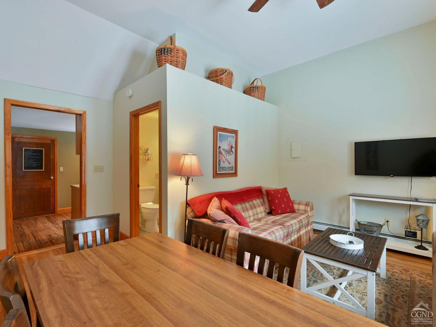 Windham, New York, 12496, United States, 8 Bedrooms Bedrooms, ,4 BathroomsBathrooms,Residential,For Sale,1907354