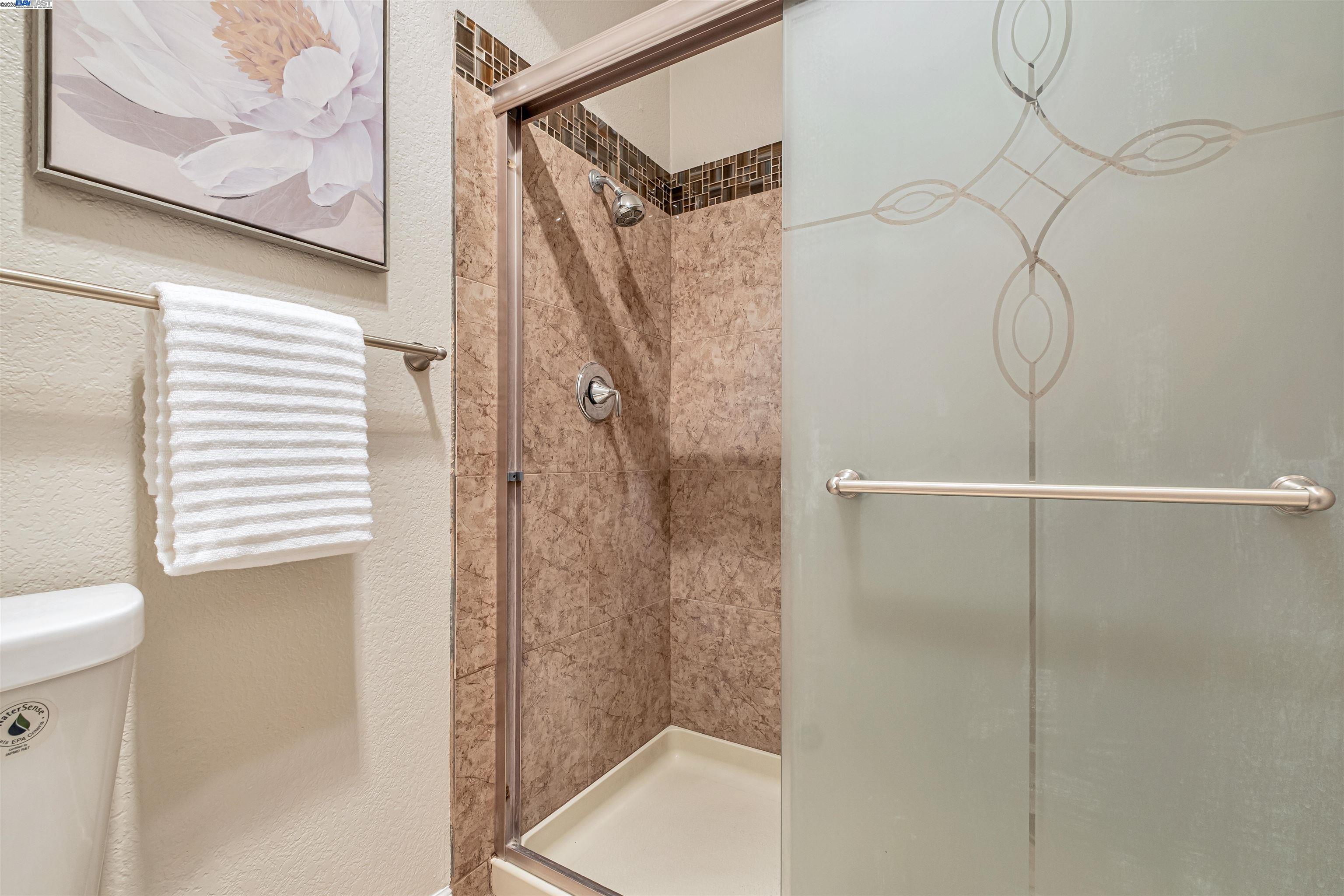 Fremont, California, 94536, United States, 2 Bedrooms Bedrooms, ,2 BathroomsBathrooms,Residential,For Sale,1911508