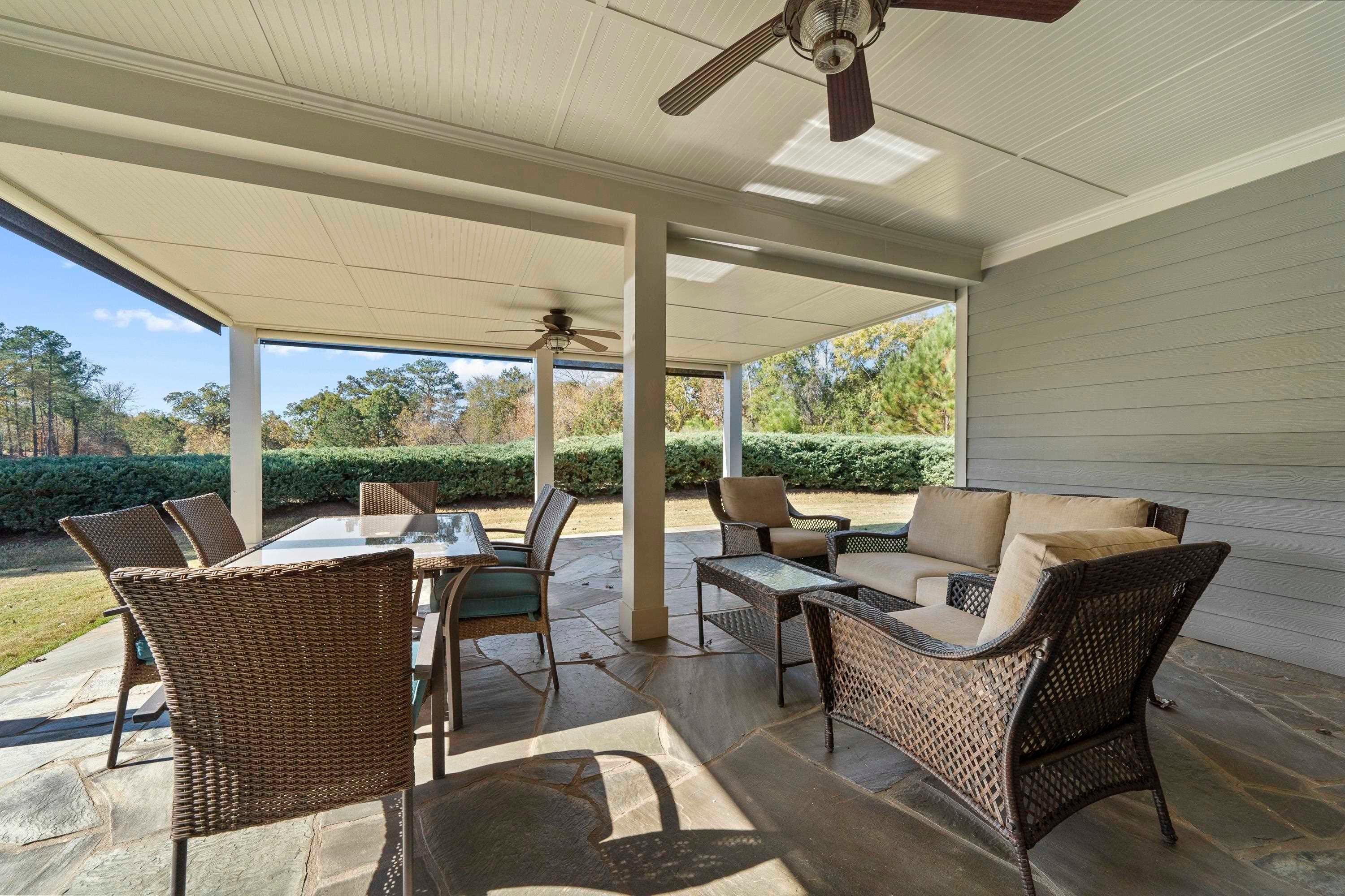 Greensboro, Georgia, 30642, United States, 3 Bedrooms Bedrooms, ,3 BathroomsBathrooms,Residential,For Sale,1992135