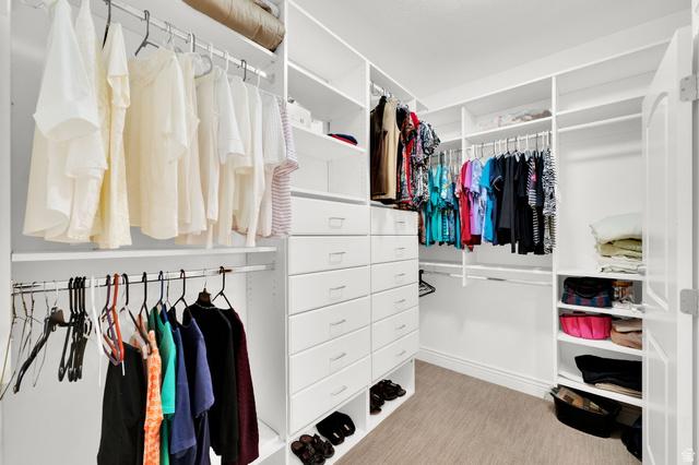 Centerville, Utah, 84014, United States, 4 Bedrooms Bedrooms, ,3 BathroomsBathrooms,Residential,For Sale,2006371