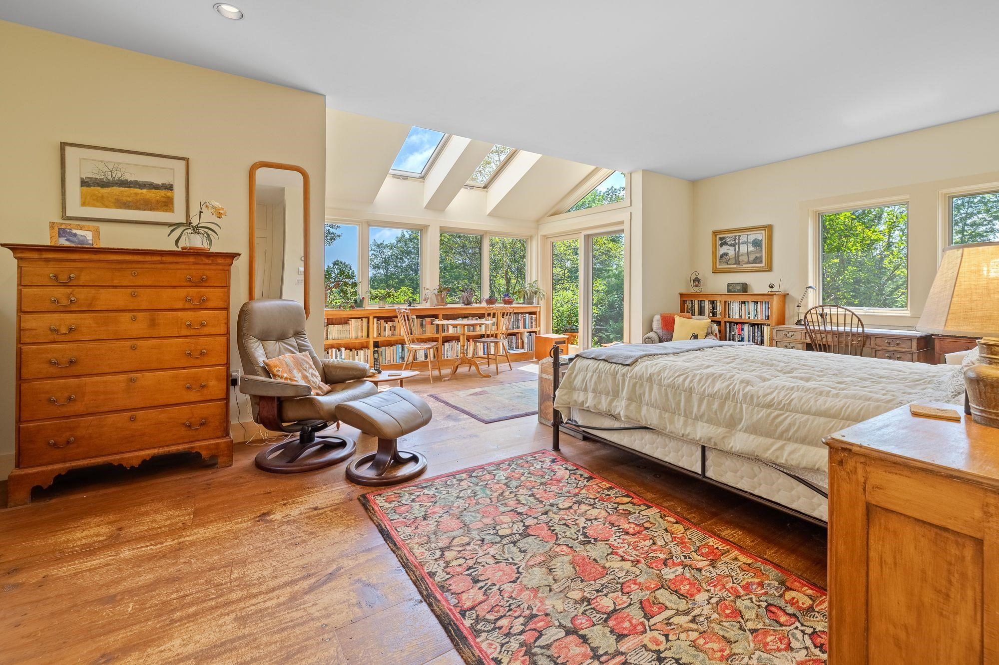 Orford, New Hampshire, 03777, United States, 3 Bedrooms Bedrooms, ,3 BathroomsBathrooms,Residential,For Sale,1908853