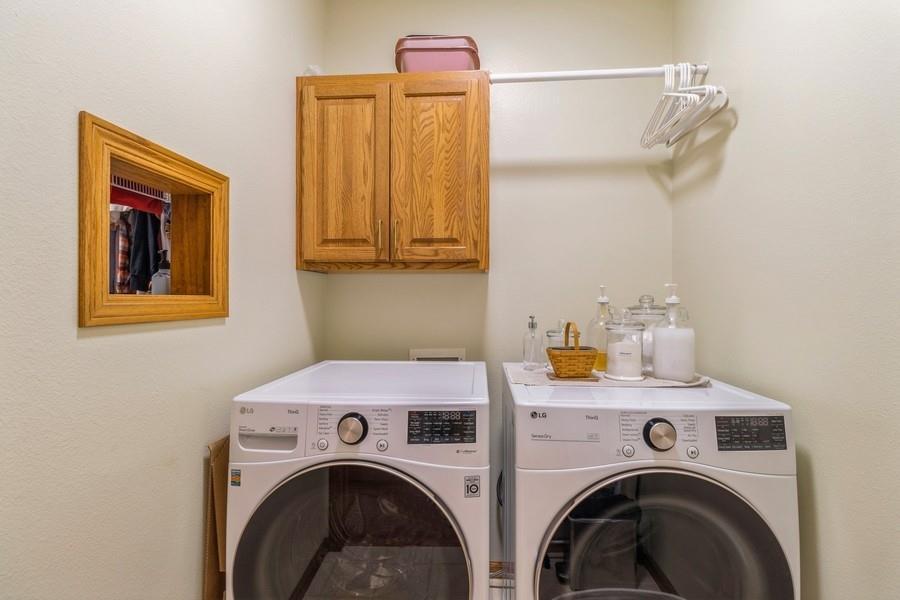 Ames, Iowa, 50014, United States, 3 Bedrooms Bedrooms, ,3 BathroomsBathrooms,Residential,For Sale,2005140