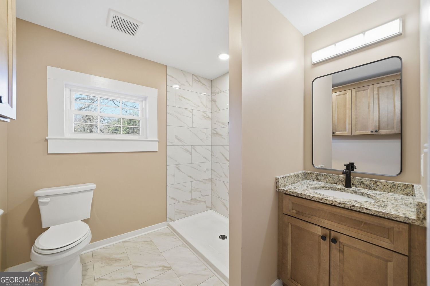 Jasper, Georgia, 30143, United States, 4 Bedrooms Bedrooms, ,1 BathroomBathrooms,Residential,For Sale,2014556