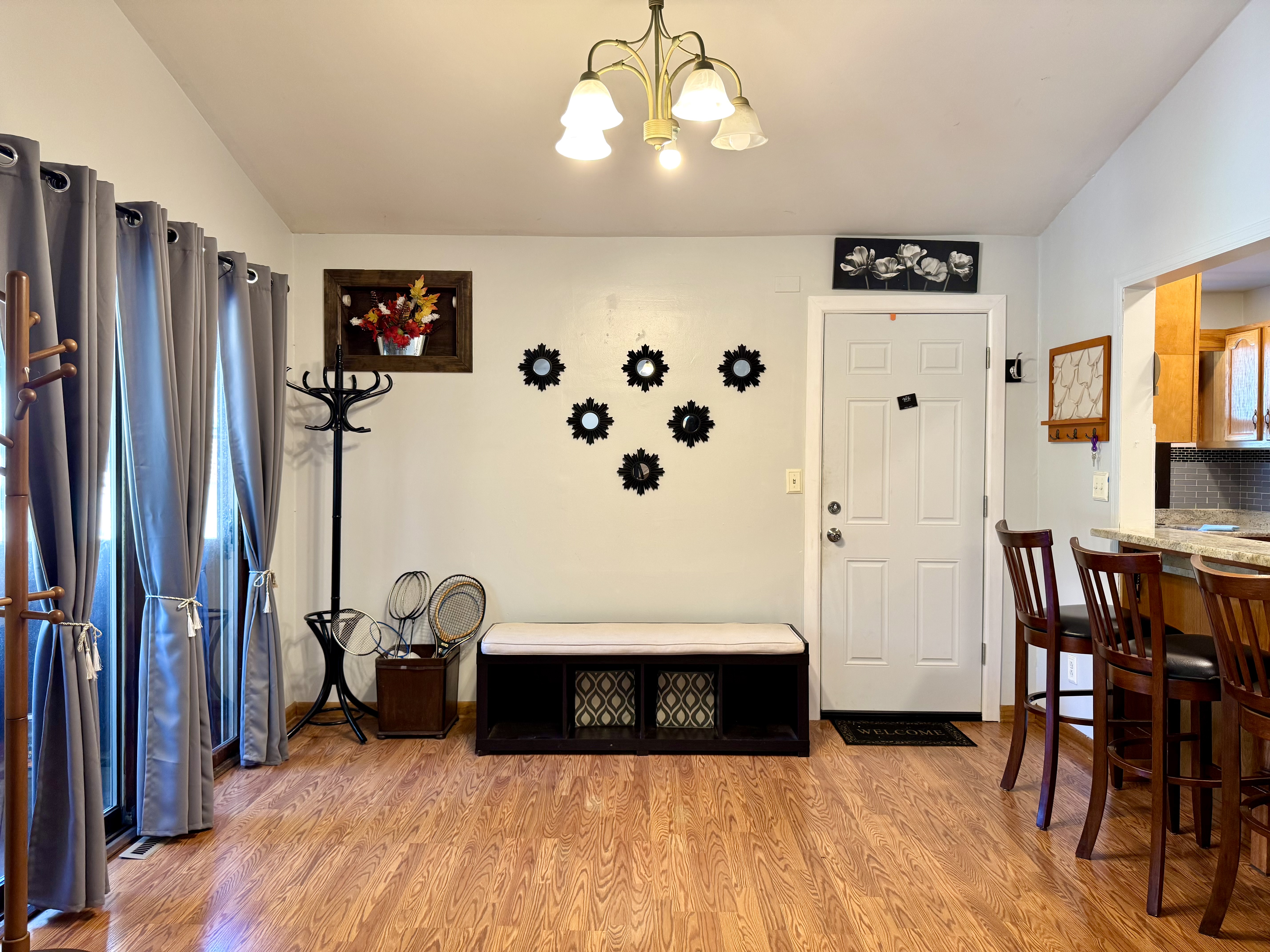 Catskill, New York, 12414, United States, 4 Bedrooms Bedrooms, ,2 BathroomsBathrooms,Residential,For Sale,1978791