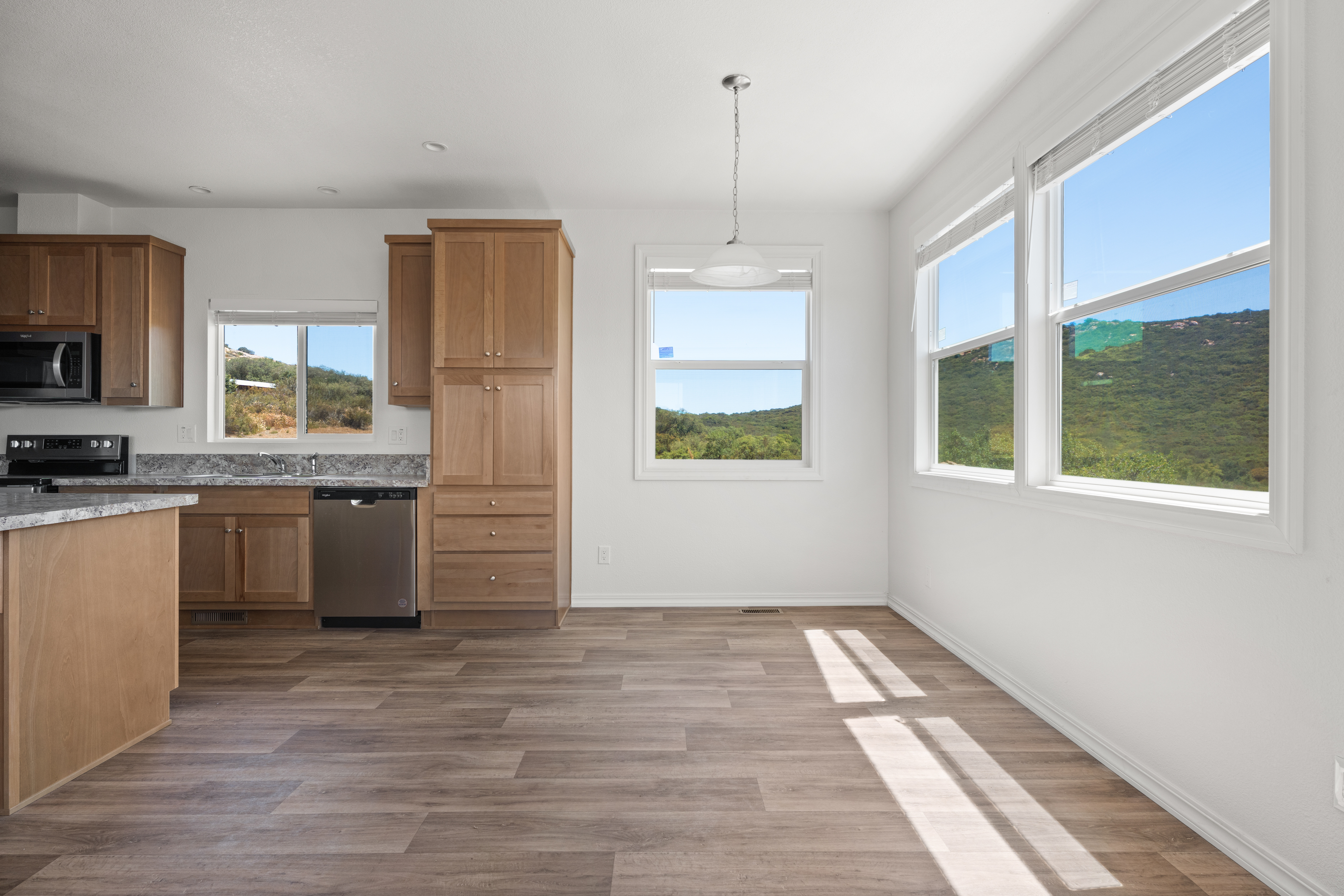  22815 Illahee Drive, Alpine, CA 91901 - 物件實景