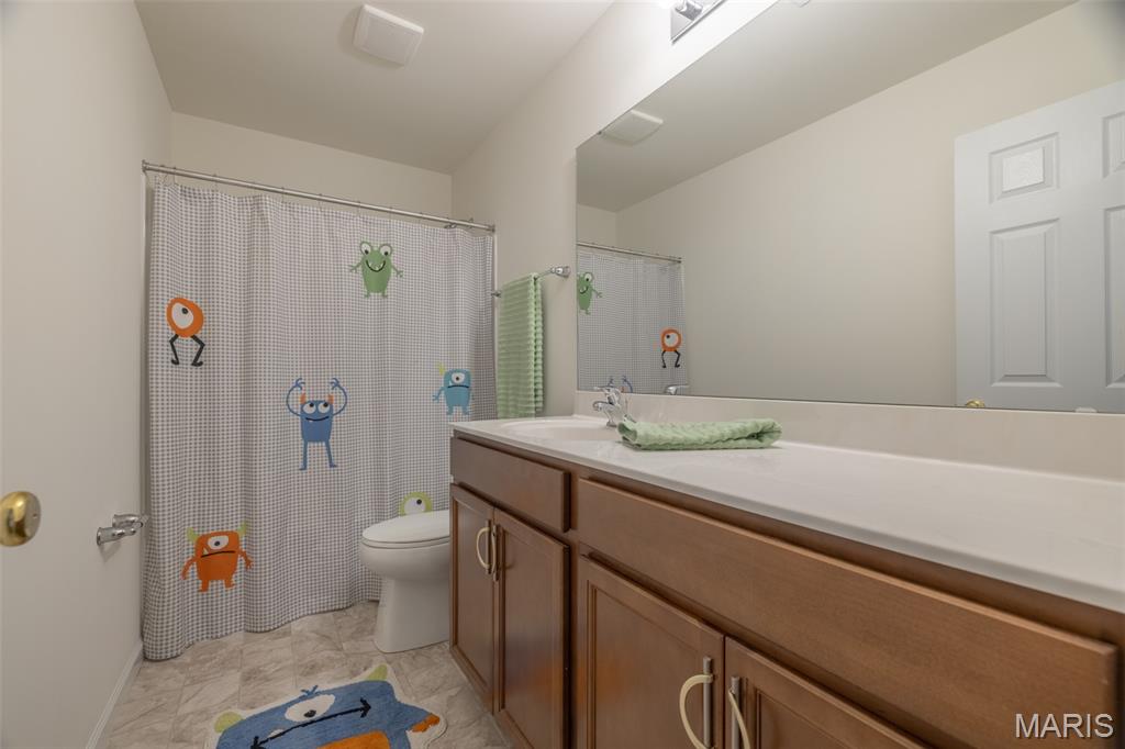 Wentzville, Missouri, 63385, United States, 4 Bedrooms Bedrooms, ,4 BathroomsBathrooms,Residential,For Sale,1948699