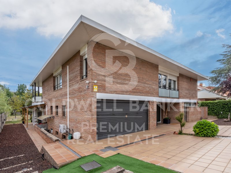 Sant Quirze del Vallès, Catalonia, ES, 7 Bedrooms Bedrooms, ,3 BathroomsBathrooms,Residential,For Sale,1483113