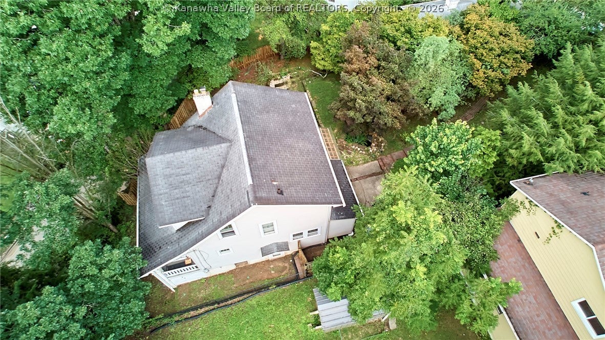Mathews Ave, Charleston, WV 25302