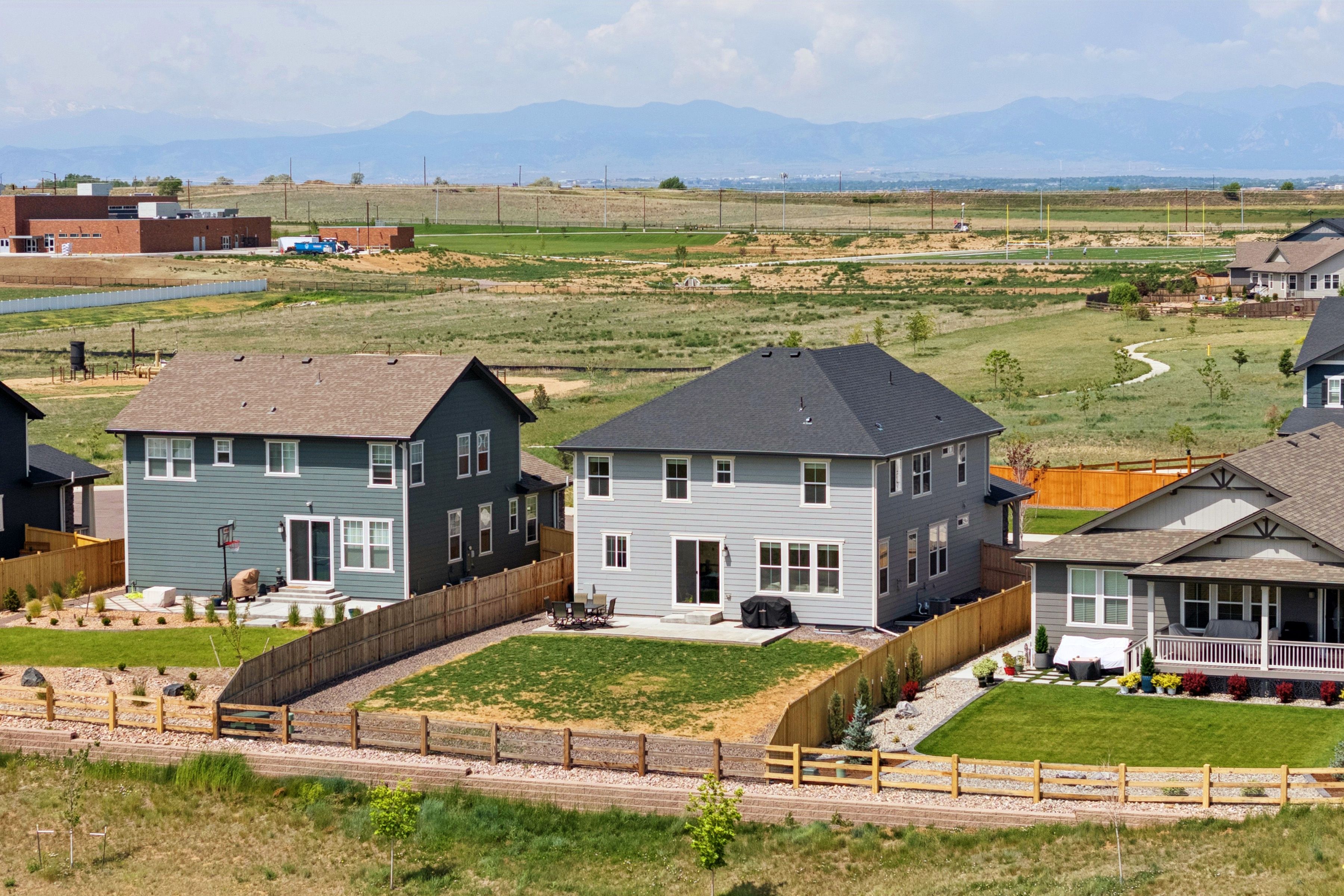  Luxury, Privacy And Thoughtful Design With Unmatched Mountain Views - 物件實景