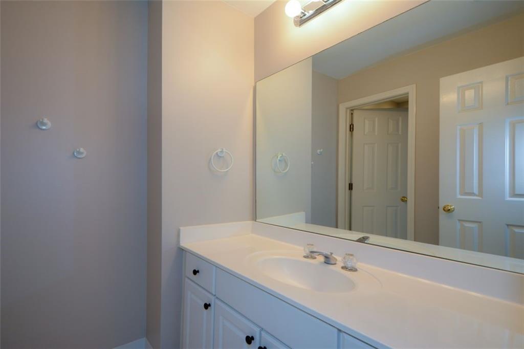 Alpharetta, Georgia, 30022, United States, 5 Bedrooms Bedrooms, ,5 BathroomsBathrooms,Residential,For Sale,2002154