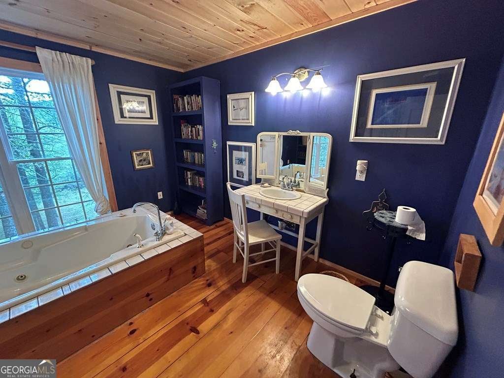 Blue Ridge, Georgia, 30513, United States, 3 Bedrooms Bedrooms, ,Residential,For Sale,1959496