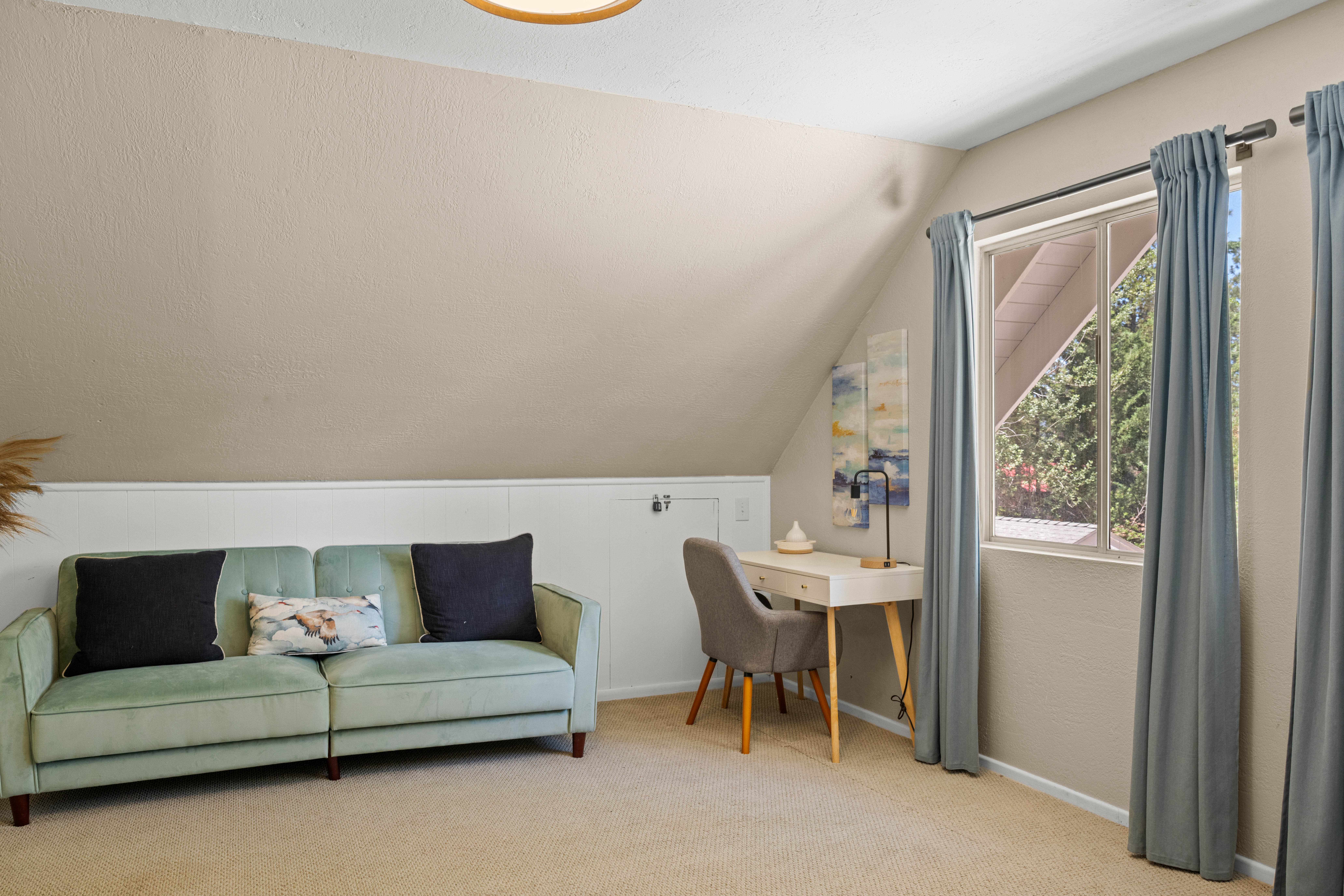  41656 Mcwhinney Lane, Big Bear Lake, CA 92315 - 物件實景