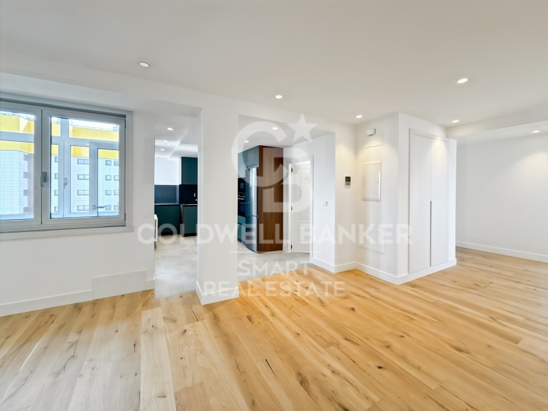A Coruña, Galicia, 15006, ES, 3 Bedrooms Bedrooms, ,2 BathroomsBathrooms,Residential,For Sale,1932628