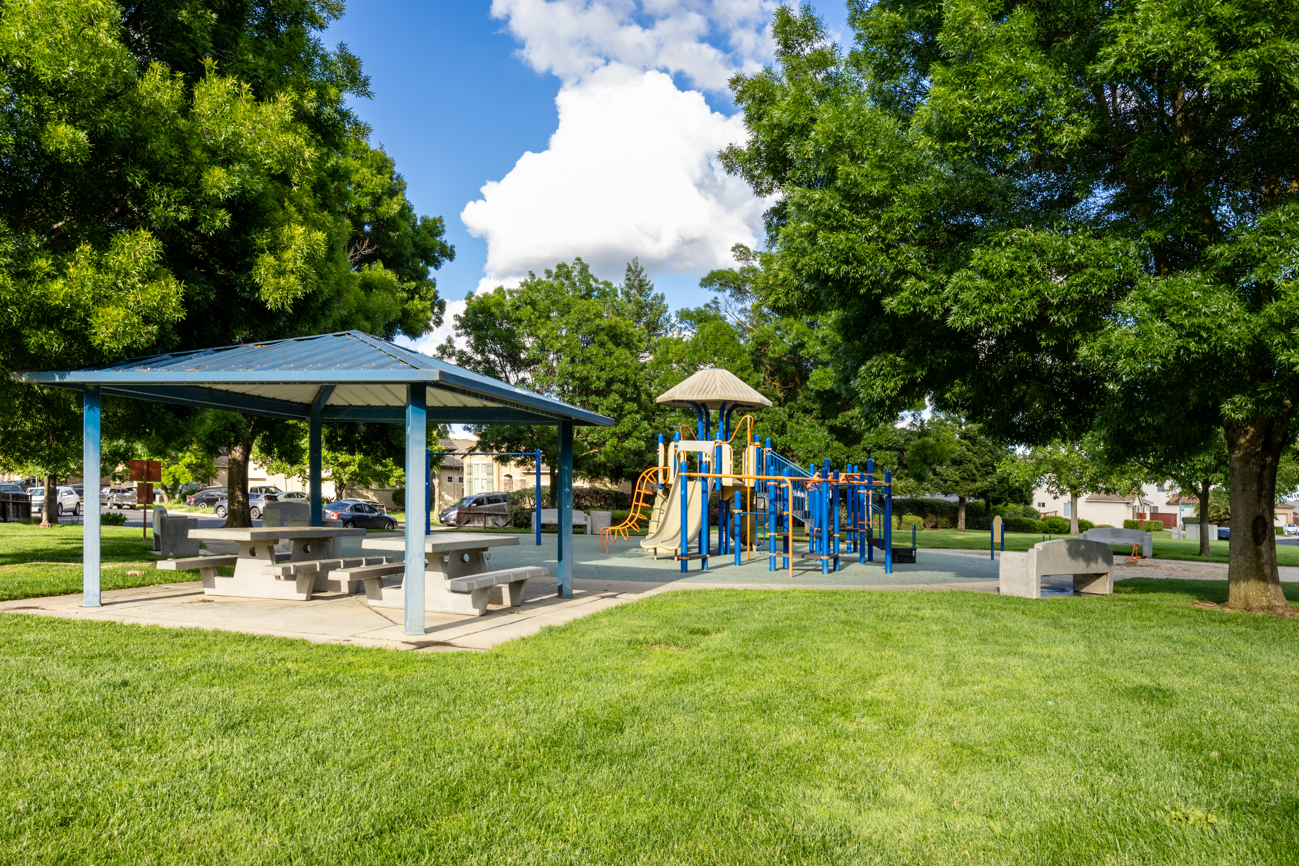  9422 Rhone Valley Way, Elk Grove, CA 95624 - 物件實景