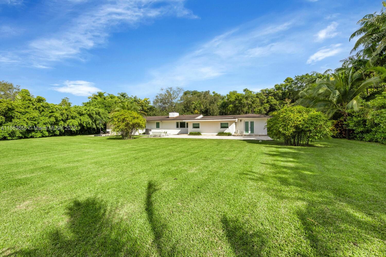 Miami, Florida, 33173, United States, 4 Bedrooms Bedrooms, ,2 BathroomsBathrooms,Residential,For Sale,1986231