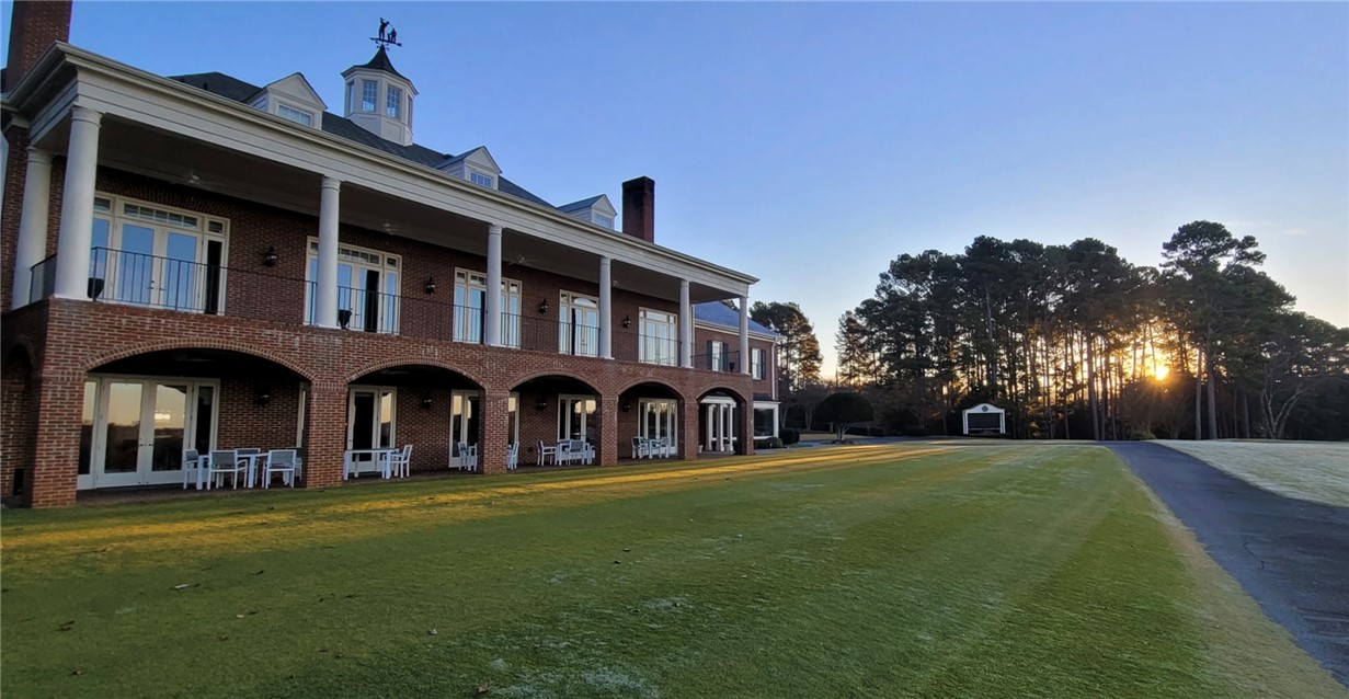 Seneca, South Carolina, 29678, United States, 4 Bedrooms Bedrooms, ,3 BathroomsBathrooms,Residential,For Sale,1900904