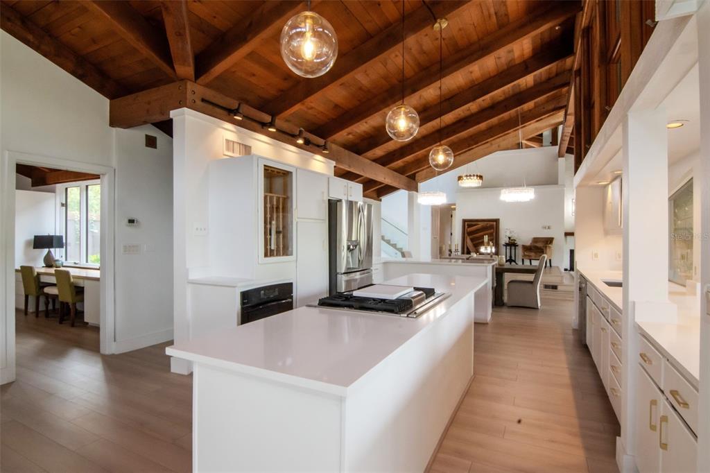 Dunedin, Florida, 34698, United States, 4 Bedrooms Bedrooms, ,5 BathroomsBathrooms,Residential,For Sale,1987490