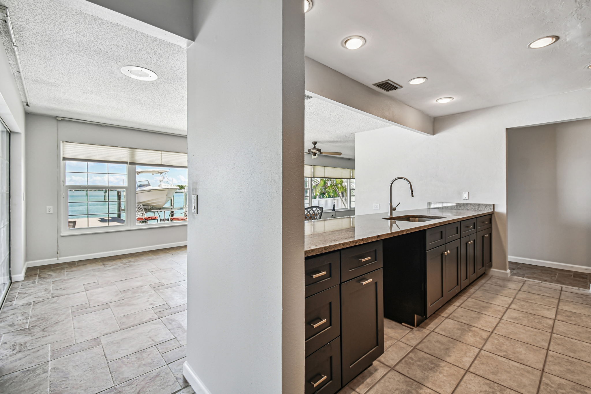 Madeira Beach, Florida, 33708, United States, 4 Bedrooms Bedrooms, ,2 BathroomsBathrooms,Residential,For Sale,2005483