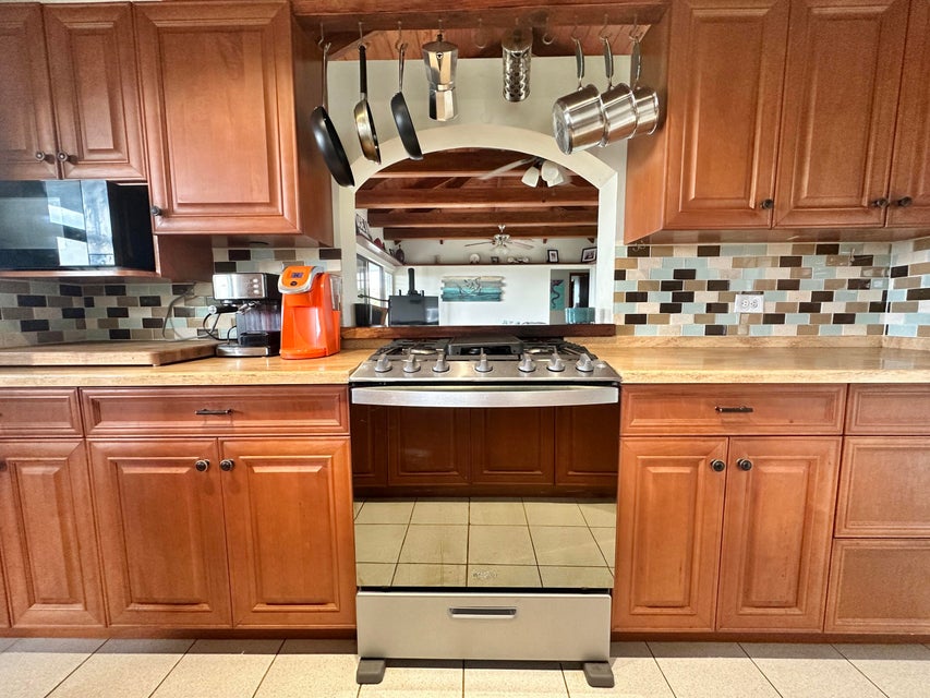 St. Croix, Virgin Islands, 00820, VI, 4 Bedrooms Bedrooms, ,2 BathroomsBathrooms,Residential,For Sale,1794963