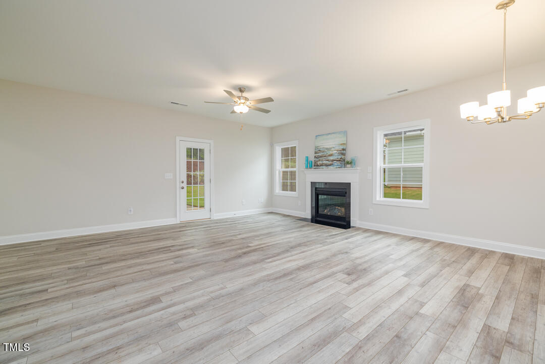 Youngsville, North Carolina, 27596, United States, 3 Bedrooms Bedrooms, ,3 BathroomsBathrooms,Residential,For Sale,1989446