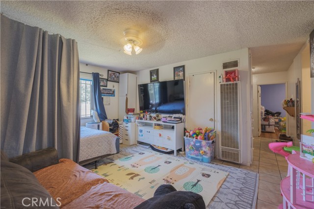Los Angeles, California, 90044, United States, 3 Bedrooms Bedrooms, ,2 BathroomsBathrooms,Residential,For Sale,1937923
