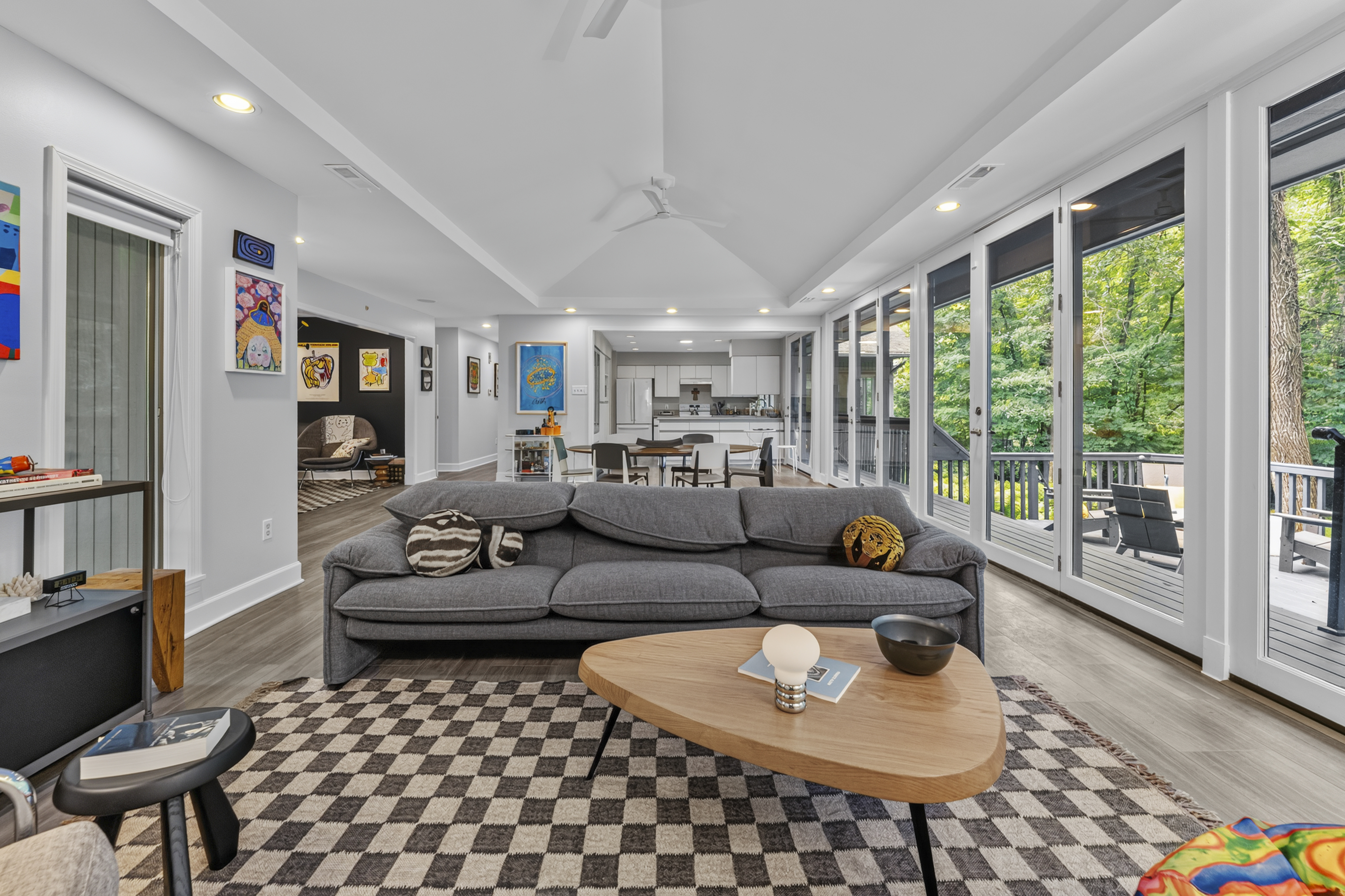  Contemporary Ranch in Desirable Sugar Creek Valley - 物件實景