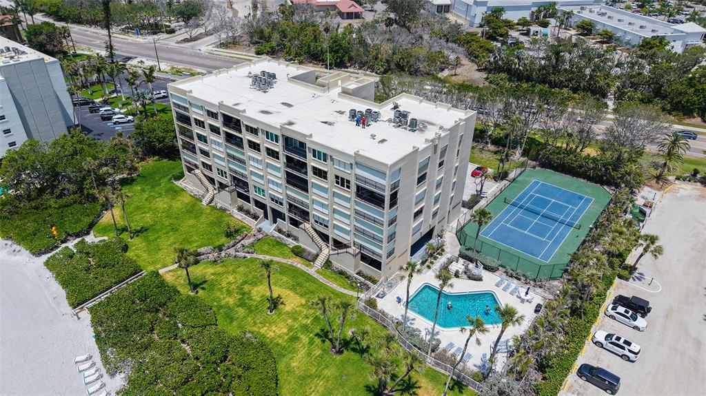 Longboat Key, Florida, 34228, United States, 3 Bedrooms Bedrooms, ,2 BathroomsBathrooms,Residential,For Sale,1793639