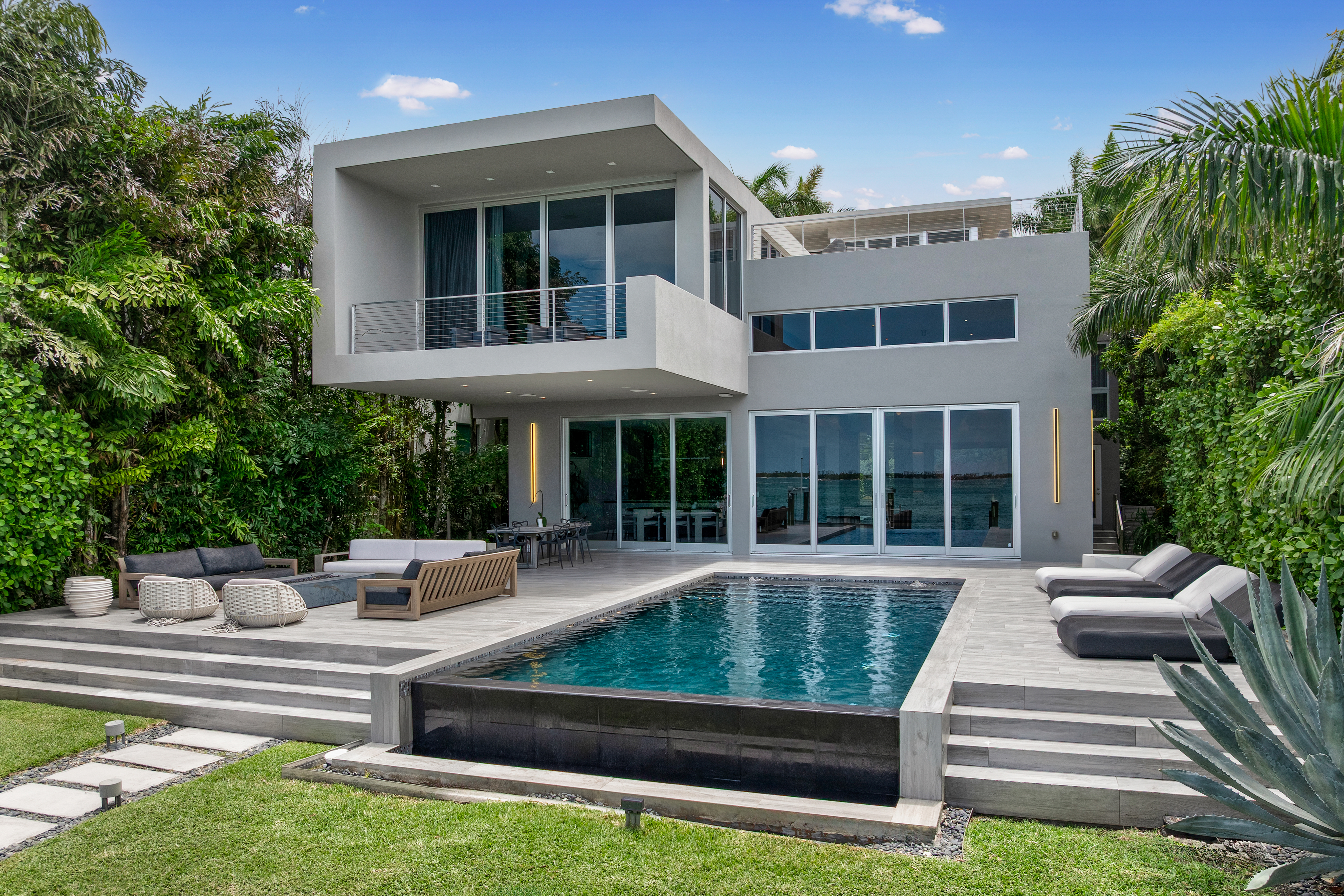  1379 N Venetian Way, Miami, FL, 33139 - 物件實景
