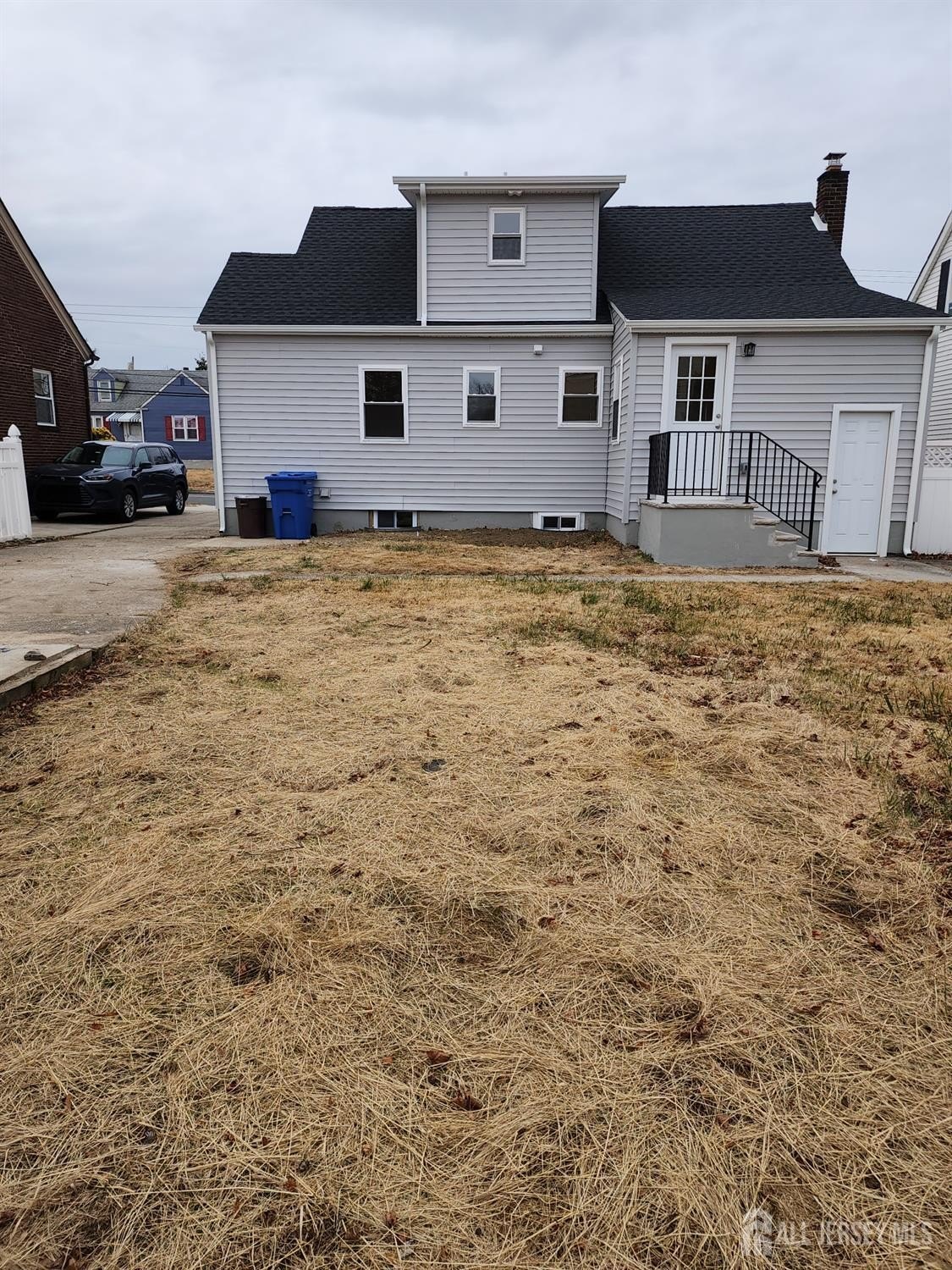 Sayreville, New Jersey, 08879, United States, 4 Bedrooms Bedrooms, ,2 BathroomsBathrooms,Residential,For Sale,2005384