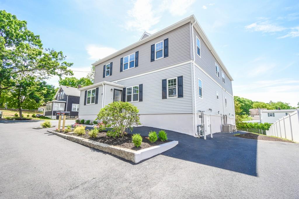 Saugus, Massachusetts, 01906, United States, 4 Bedrooms Bedrooms, ,3 BathroomsBathrooms,Residential,For Sale,1937803