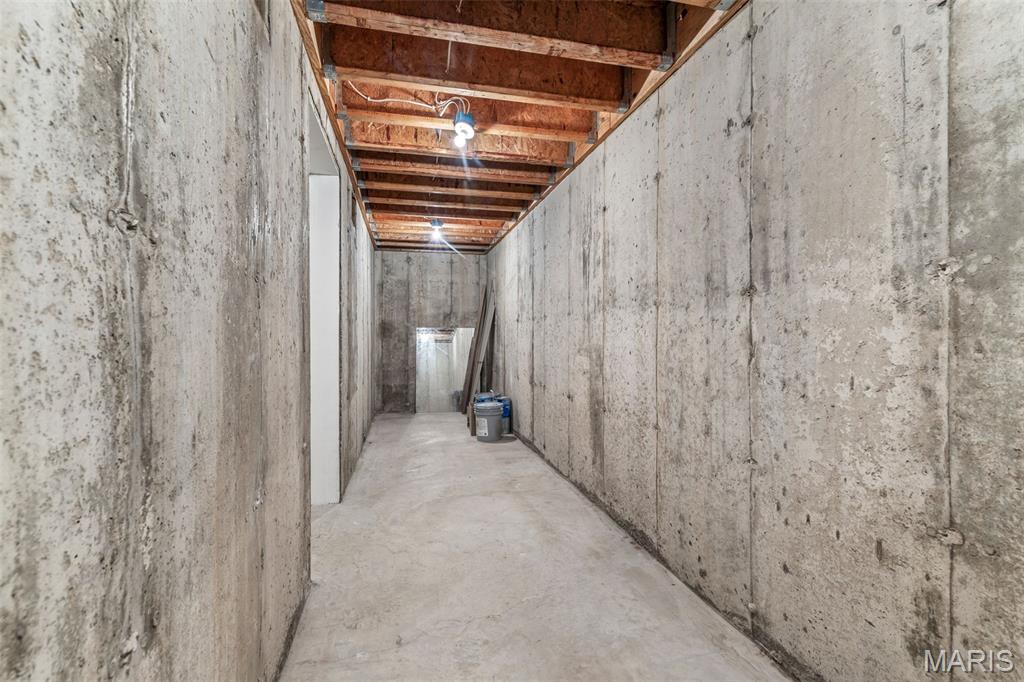 Festus, Missouri, 63028, United States, 4 Bedrooms Bedrooms, ,4 BathroomsBathrooms,Residential,For Sale,1954677