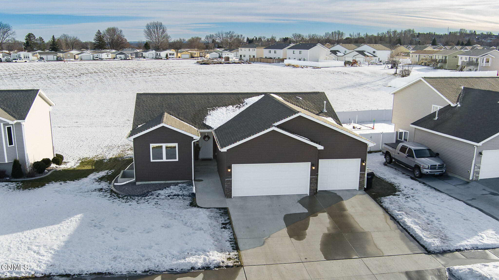 Mandan, North Dakota, 58554, United States, 4 Bedrooms Bedrooms, ,2 BathroomsBathrooms,Residential,For Sale,2006369