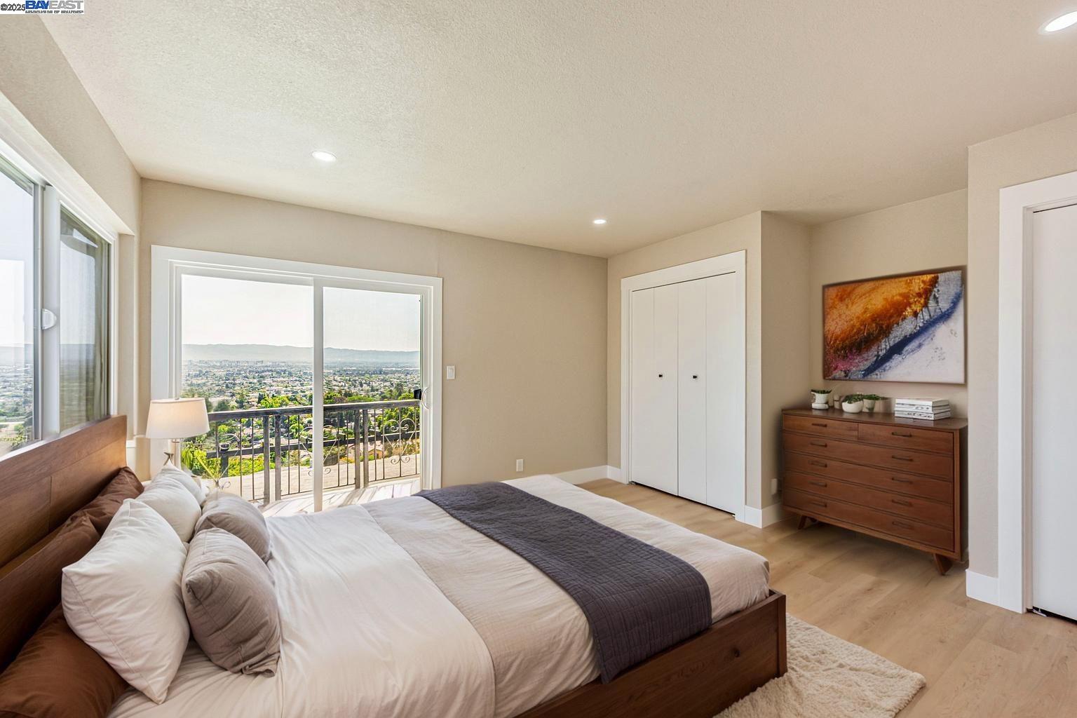 San Jose, California, 95127, United States, 4 Bedrooms Bedrooms, ,4 BathroomsBathrooms,Residential,For Sale,1903794