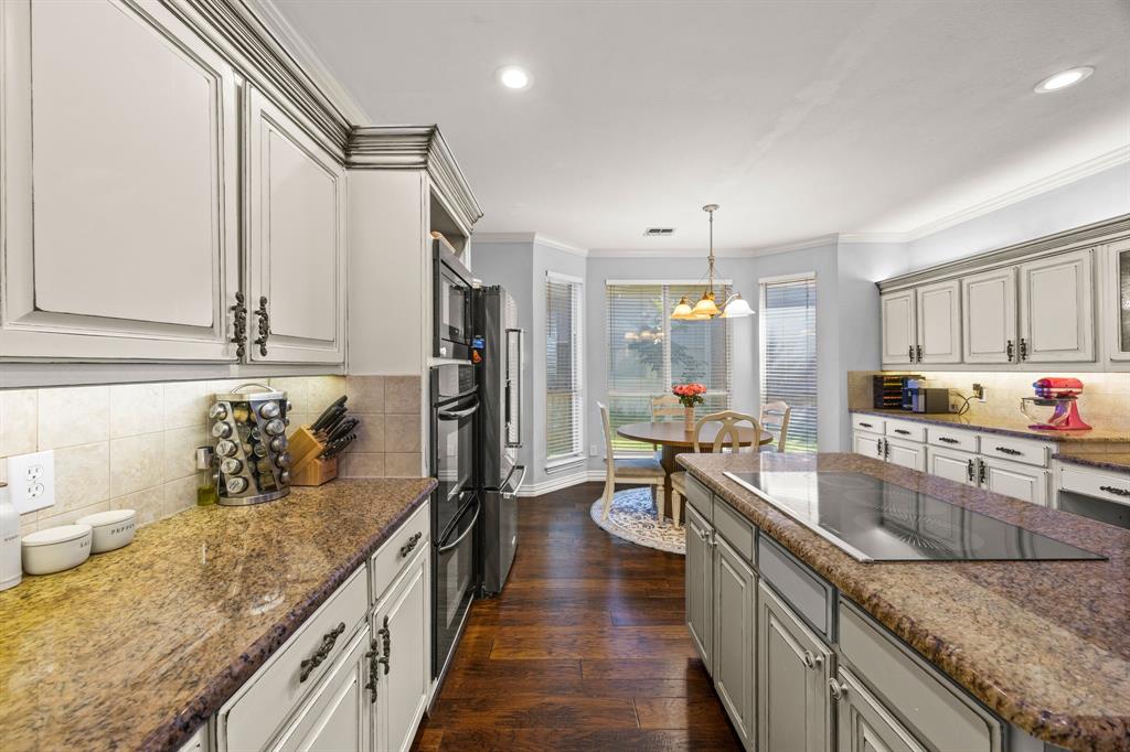 Carrollton, Texas, 75007, United States, 4 Bedrooms Bedrooms, ,3 BathroomsBathrooms,Residential,For Sale,1970362