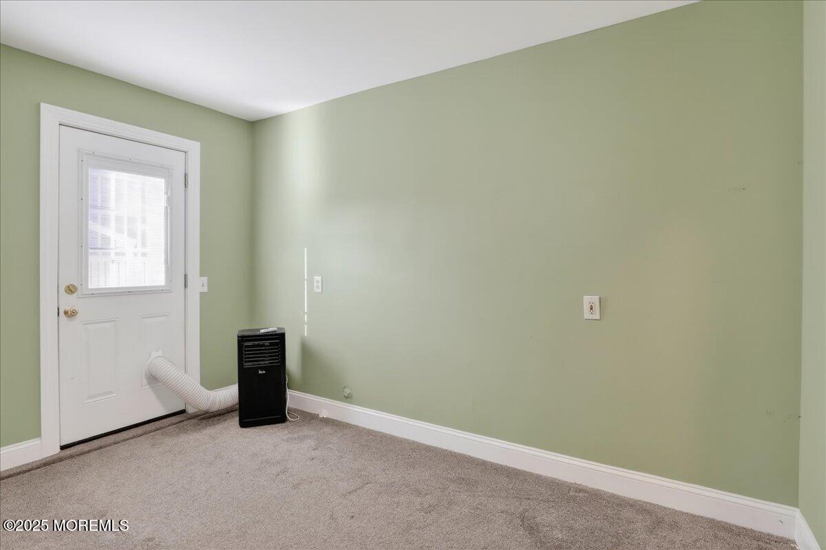 Howell, New Jersey, 07731, United States, 4 Bedrooms Bedrooms, ,3 BathroomsBathrooms,Residential,For Sale,2005606