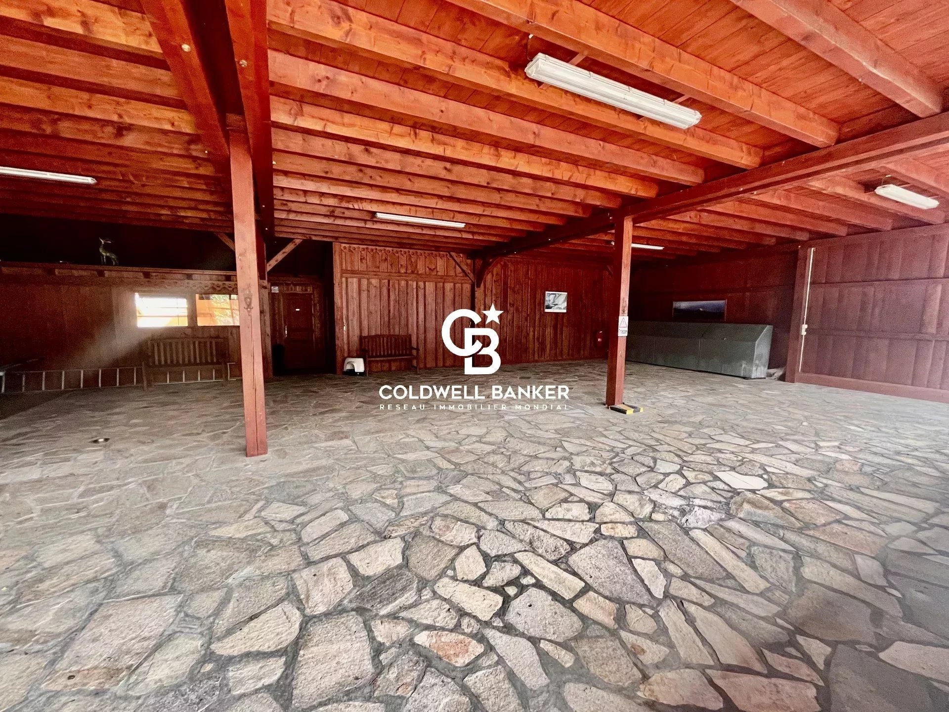 Évires, Auvergne-Rhône-Alpes, 74570, FR, 4 Bedrooms Bedrooms, ,6 BathroomsBathrooms,Residential,For Sale,1994521