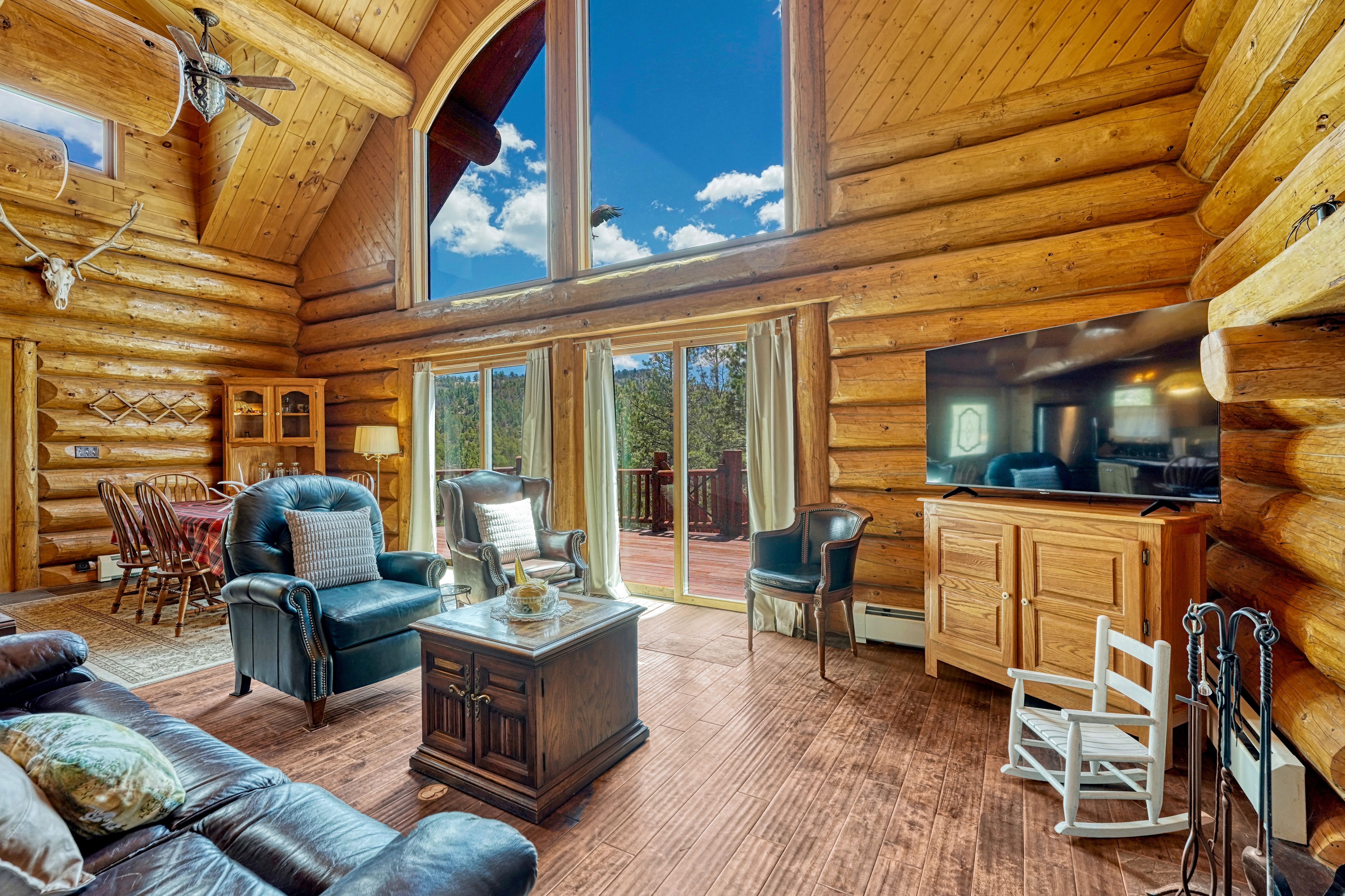  Spectacular 119 acre ranch tucked into a scenic mountain valley - 物件實景