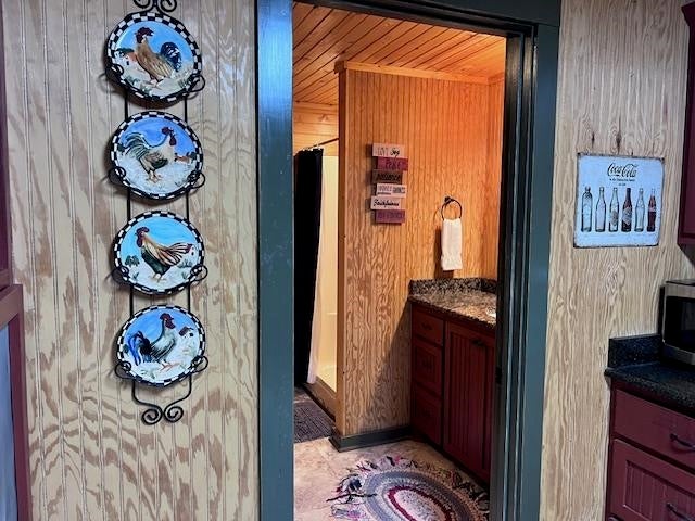 Mountain View, Arkansas, 72560, United States, 3 Bedrooms Bedrooms, ,2 BathroomsBathrooms,Residential,For Sale,1792514