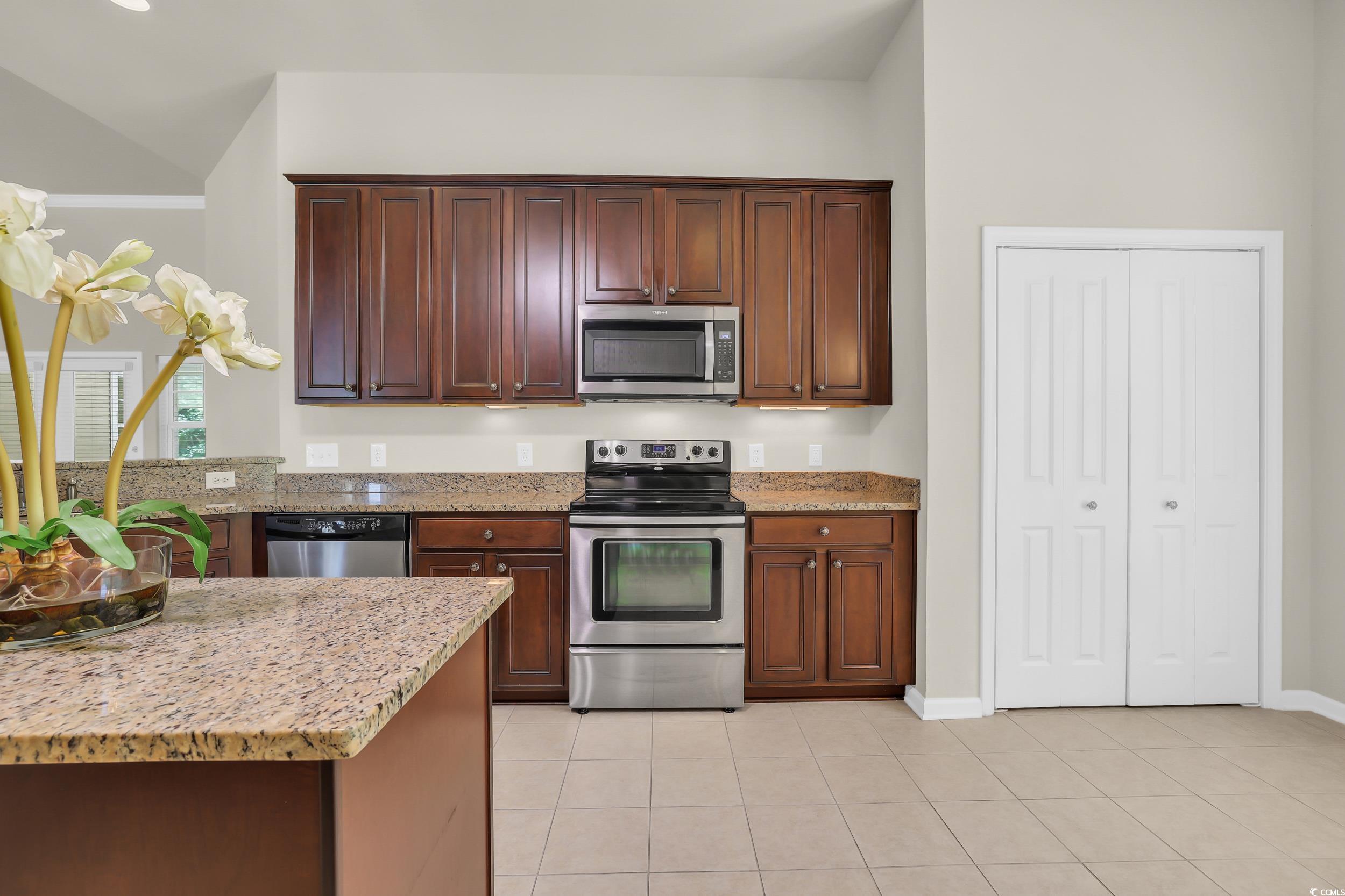 Murrells Inlet, South Carolina, 29576, United States, 3 Bedrooms Bedrooms, ,4 BathroomsBathrooms,Residential,For Sale,1895817