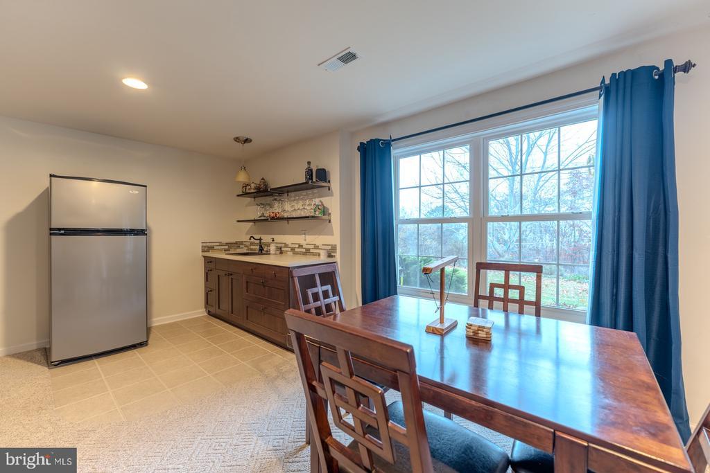 Petersburg, West Virginia, 26847, United States, 3 Bedrooms Bedrooms, ,3 BathroomsBathrooms,Residential,For Sale,1891078