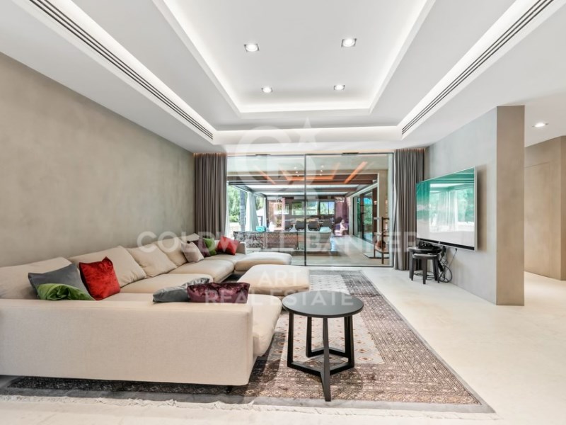 Marbella, Andalusia, ES, 6 Bedrooms Bedrooms, ,5 BathroomsBathrooms,Residential,For Sale,1959317