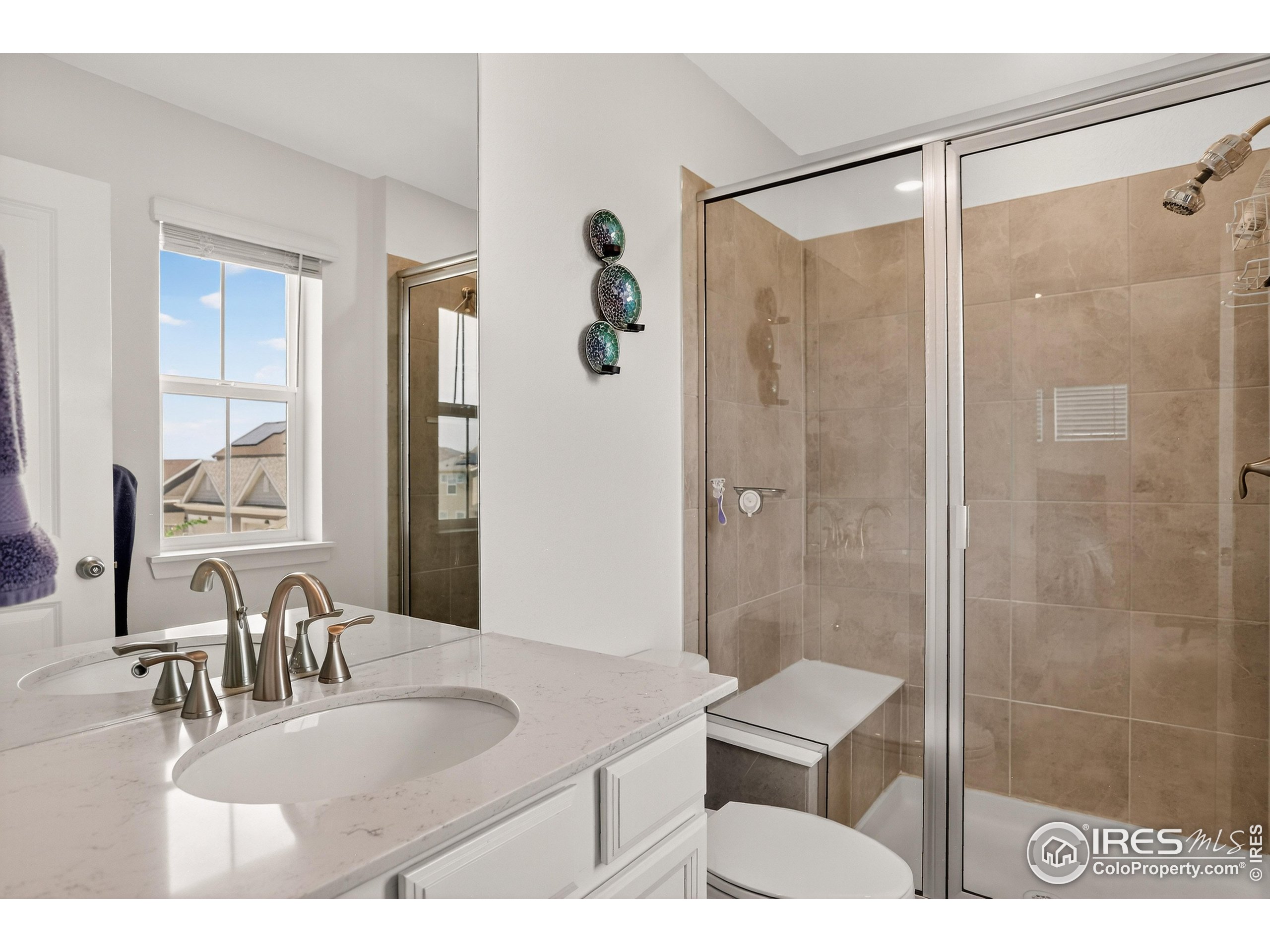 Erie, Colorado, 80516, United States, 3 Bedrooms Bedrooms, ,2 BathroomsBathrooms,Residential,For Sale,1912360